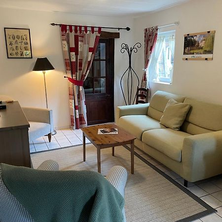 Maison De Jardin - Confort, Commodite, Bien Equipe Livarot-Pays-d'Auge Luaran gambar